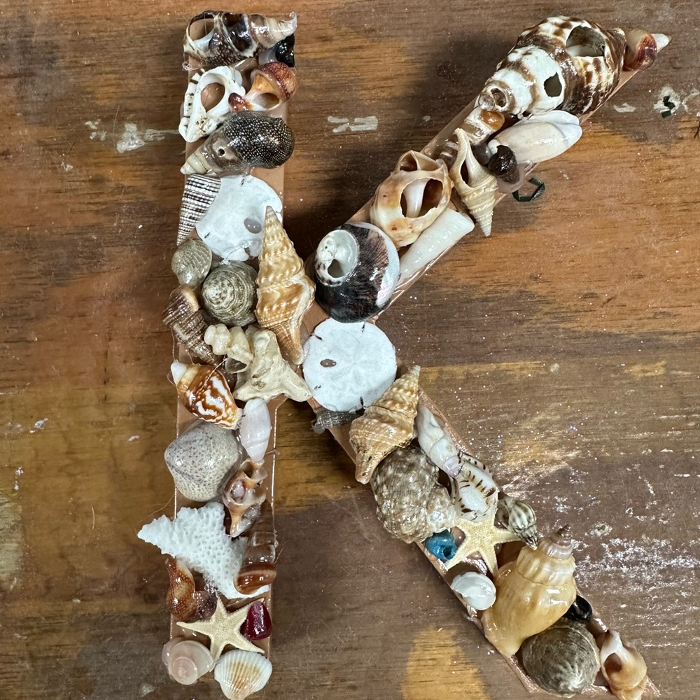 Handmade K with shells - Picture 2 of 2